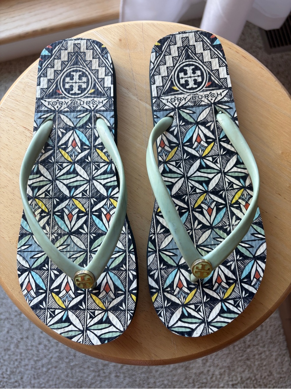 Tory Burch Flip Flops Sandals Sz 6.5-7 Summer Beach Whimsy Barefoot E10
